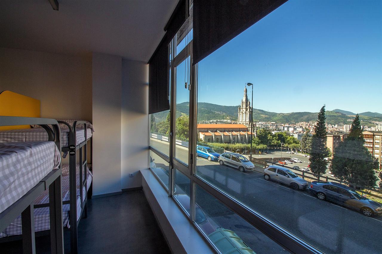 All Iron Hostel Bilbao Oda fotoğraf